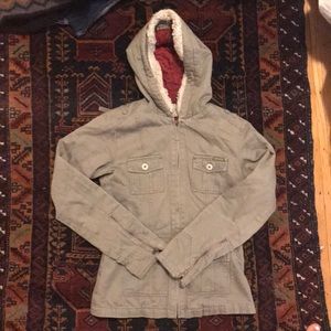 Billabong jacket with hood and pockets